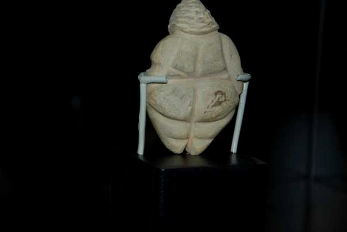 statueta venus