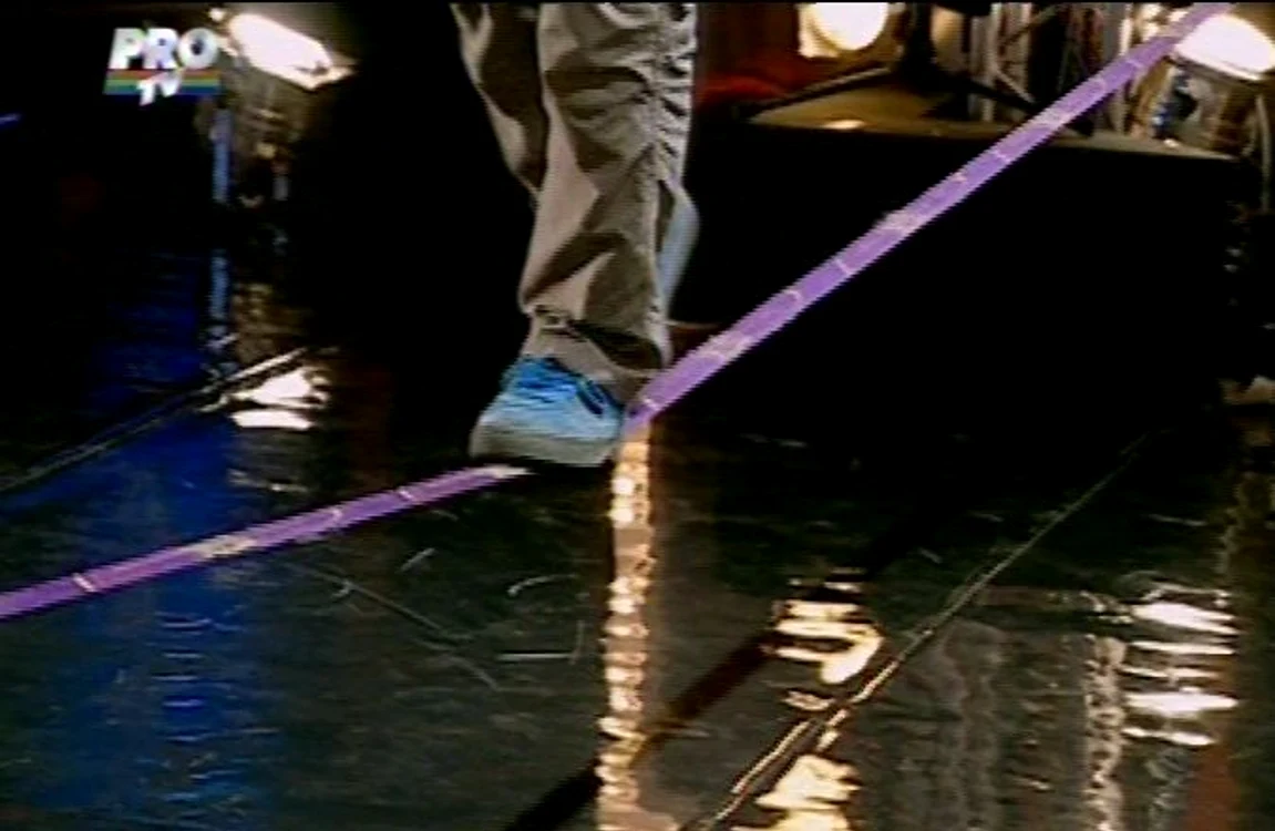 Demonstraţie de slacklining (Foto: captură video Pro TV)