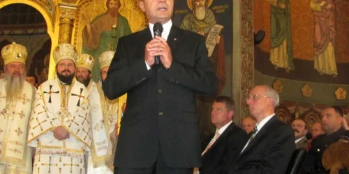Canonizarea Mitropolitului Şaguna a atras pe lângă Băsescu şi alţi politicieni la Sibiu