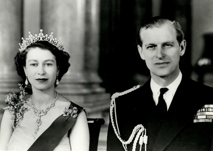 Regina Elisabeta purtând colierul Nizam of Hyderabad, Profimedia (1) jpg