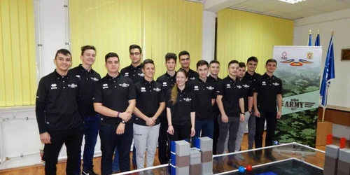 robot elevi militari alba iulia