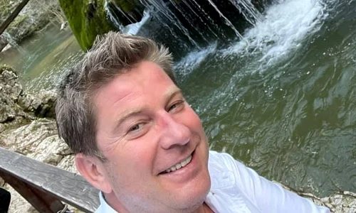 pavel bartos cascada bigar1 jpeg