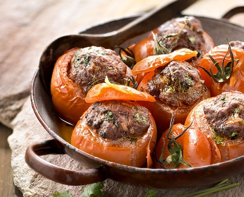rosii umplute cu carne de vita jpeg