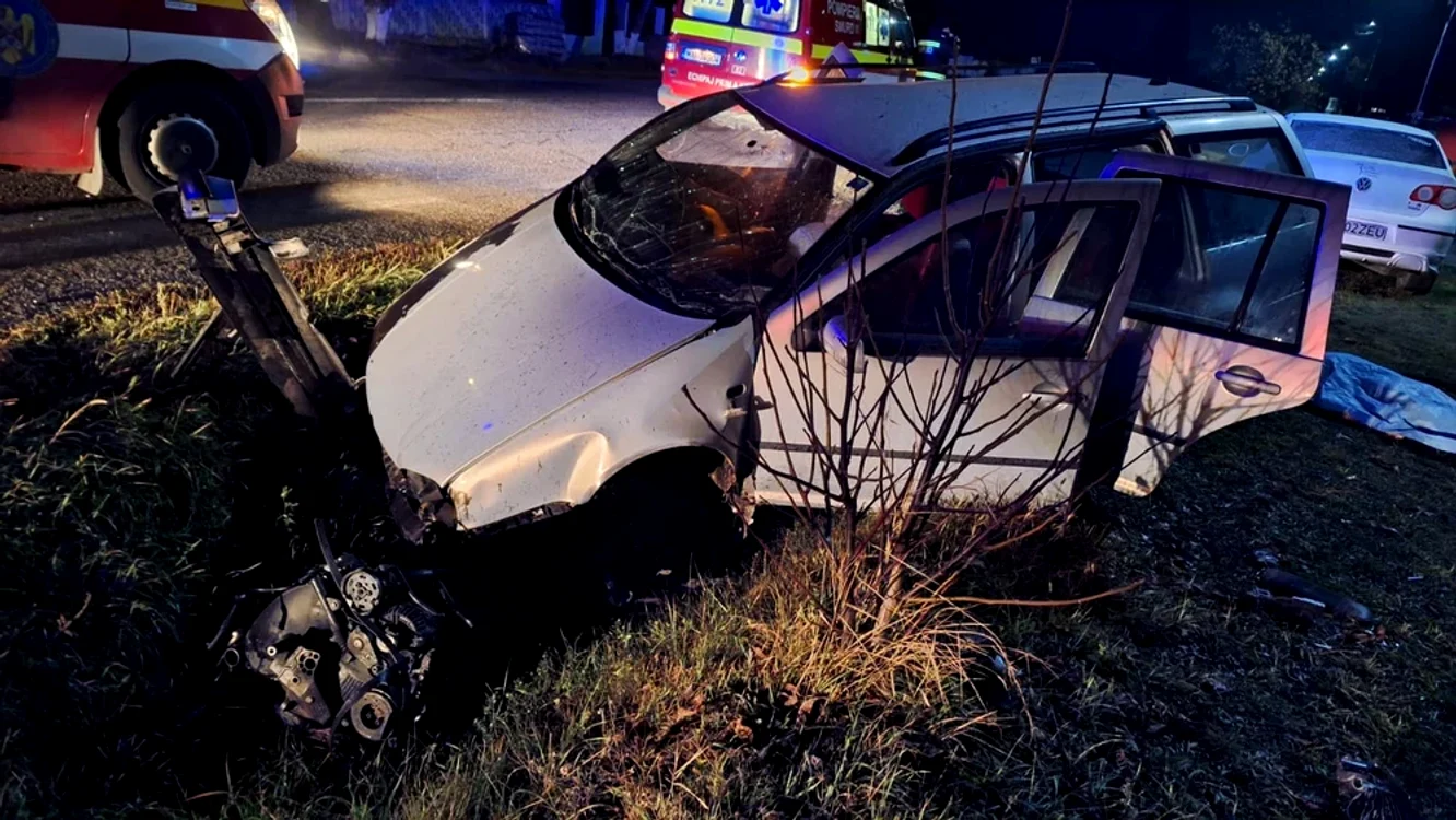 Un grav accident a avut loc pe DN15, la Costișa FOTO ISU Neamț