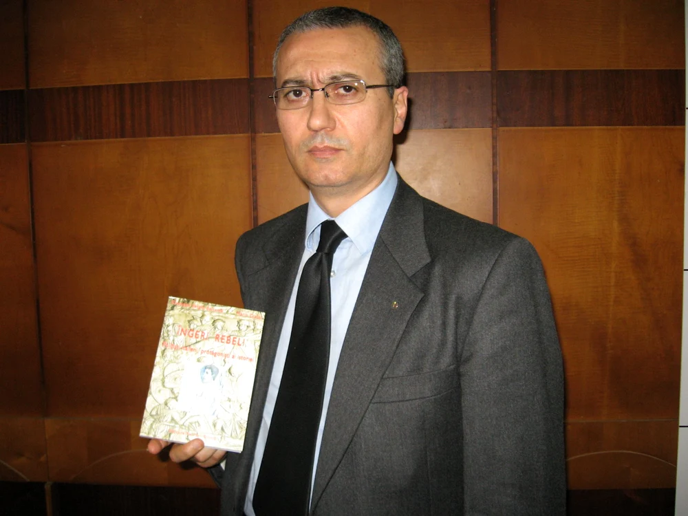 Giuseppe Balsama va dona toate încasările cărţii