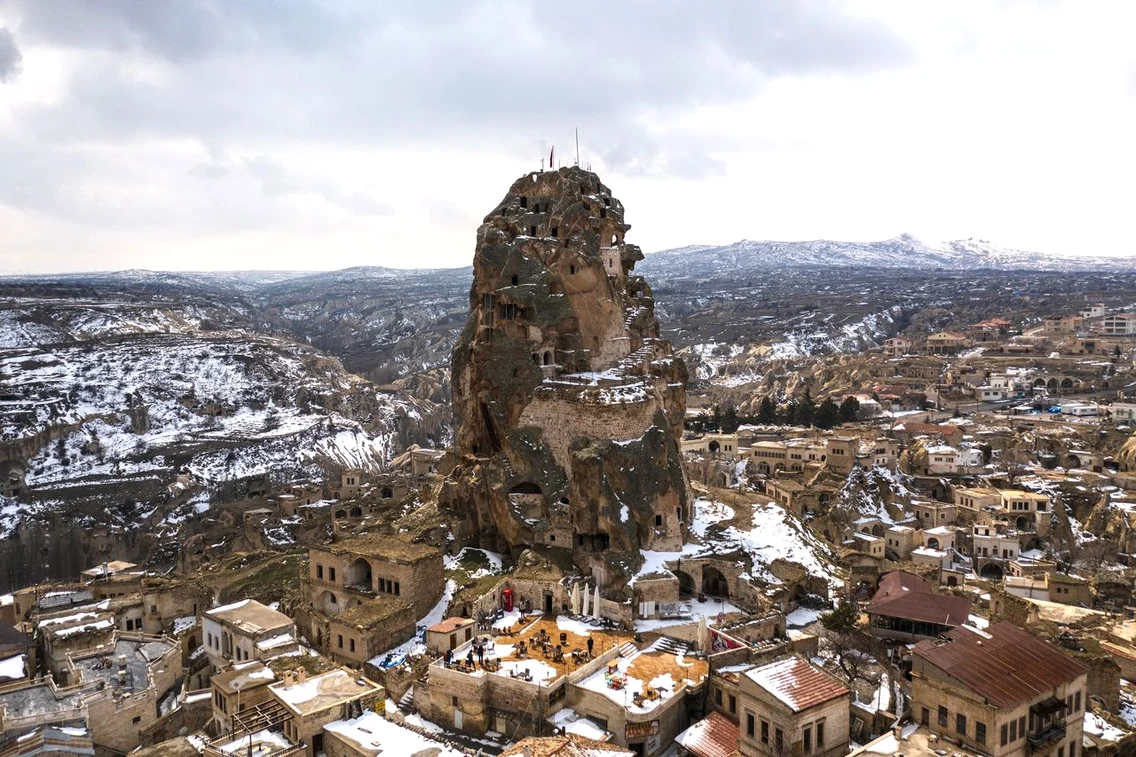 Nevşehir, Cappadocia. Castelul Ortahisar (© Autoritatea pentru Promovarea și Dezvoltarea Turismului din Turcia) 