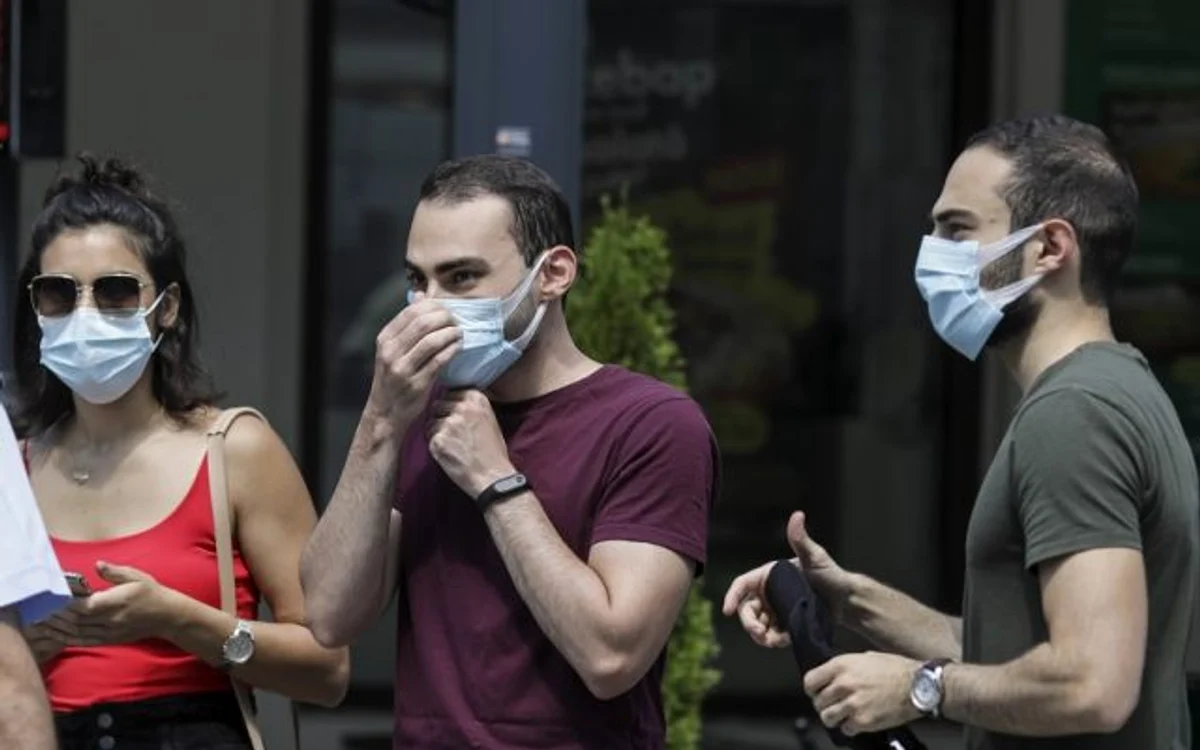 Medicul estetician Iancu Morad spune că hidratarea intensă a tenului și tratamentele ajută la reducerea problemelor cauzate de masca de protecție