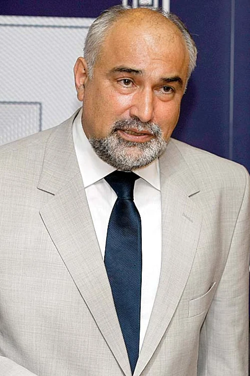Varujan Vosganian