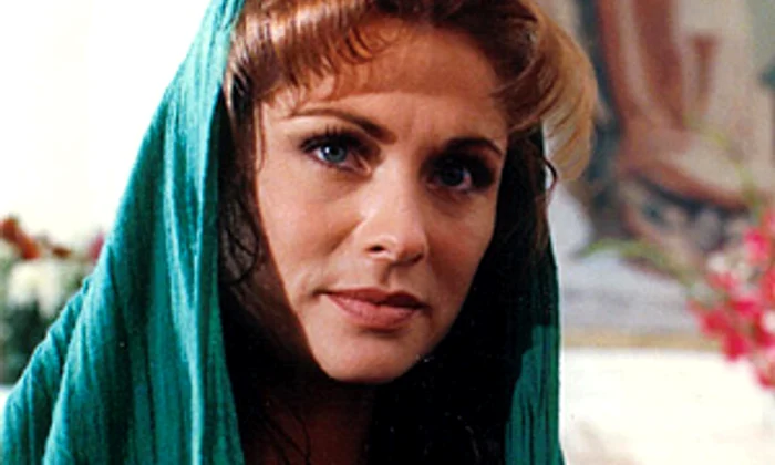 esmeralda08 jpeg