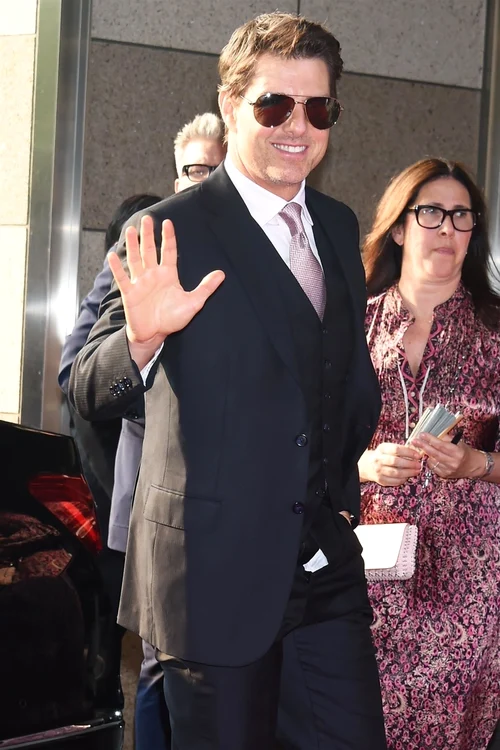 Tom Cruse forgets to zip up at the 'Mission: Impossible   Fallout' premiere in Tokyo! jpeg
