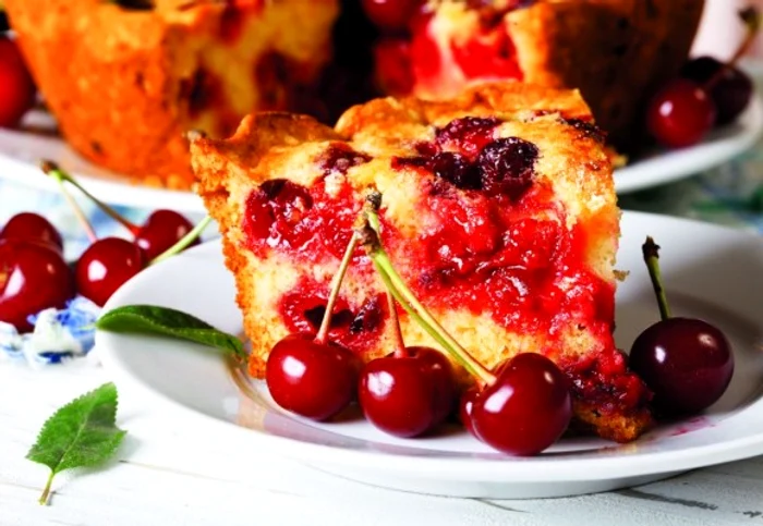 
    Un desert simplu si rapid, dar extrem de pufos și aromatclickpoftabuna.ro  