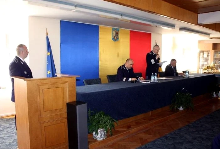 Avansări şi premii la IPJ Alba