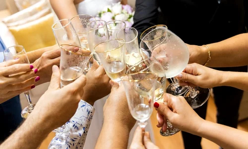 pahare nunta wine g2eb1bccbb 1280 jpg