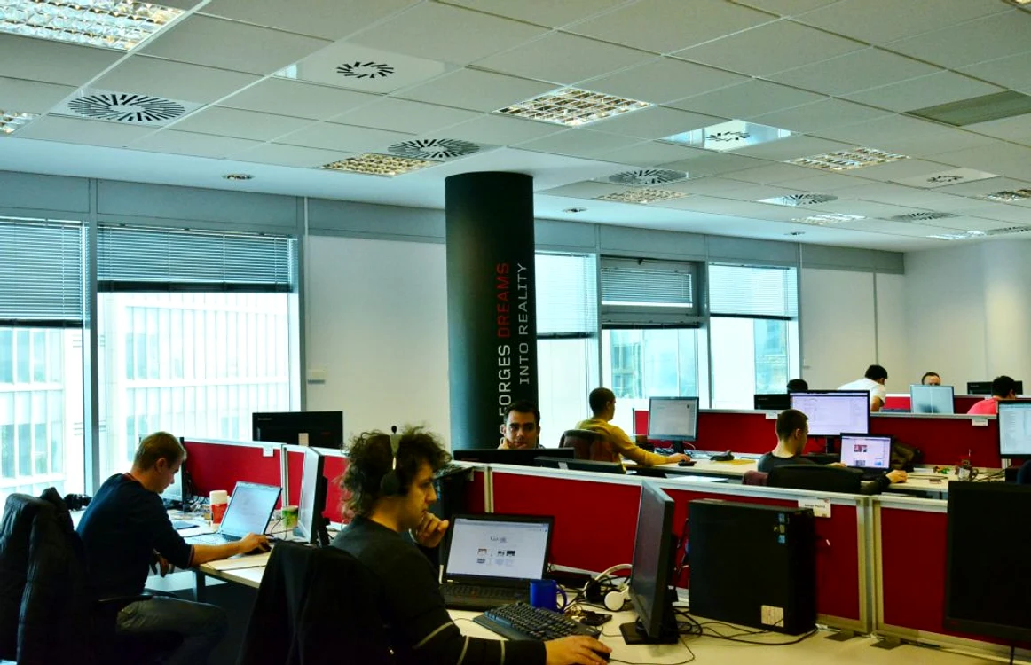 Birourile Lenovo din România. FOTO Adevărul