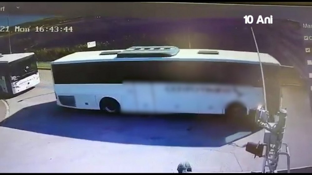Vameșii lituanieni au reținut de aproape două zile un autobuz cu cetățeni moldoveni