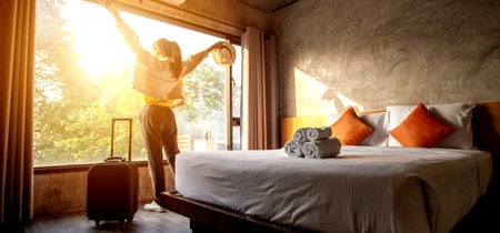 Cameră de hotel - bagaj FOTO Shutterstock 