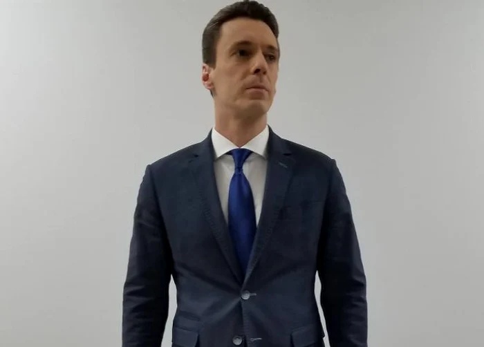 
    Teodor Tedi EmiFoto Facebook  