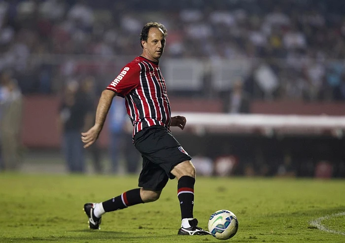 
    Rogerio Ceni a fost un specialist al loviturilor libere și de la 11 metriFoto: EPA  