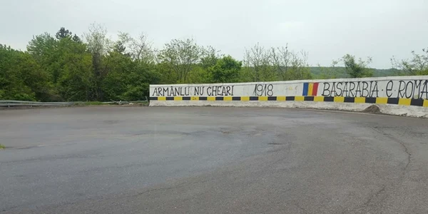 marcaje rutiere DN7 Pitesti Ramnicu Valcea FOTO InfoPuls.ro