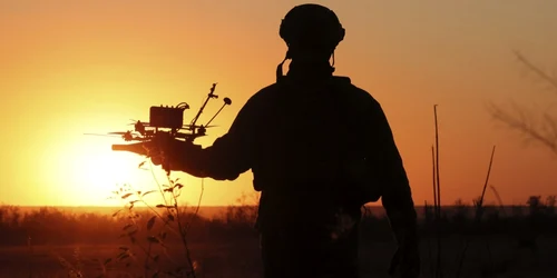 soldat ucrainean cu dronă  zaporojie FOTO EPA EFE jpg