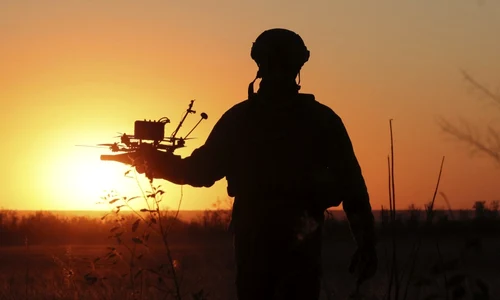 soldat ucrainean cu dronă  zaporojie FOTO EPA EFE jpg