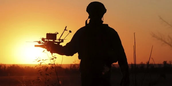 soldat ucrainean cu dronă  zaporojie FOTO EPA EFE jpg