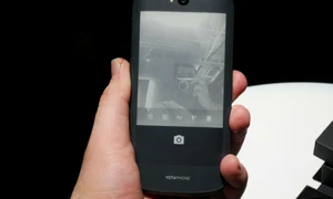 yotaphone 2 jpeg