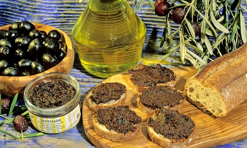 tartine masline negre jpeg
