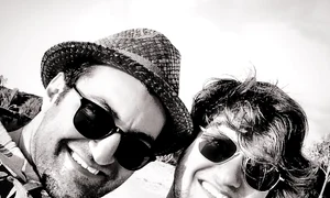 De pus în ramă: Smiley, alături de fratele său jpeg