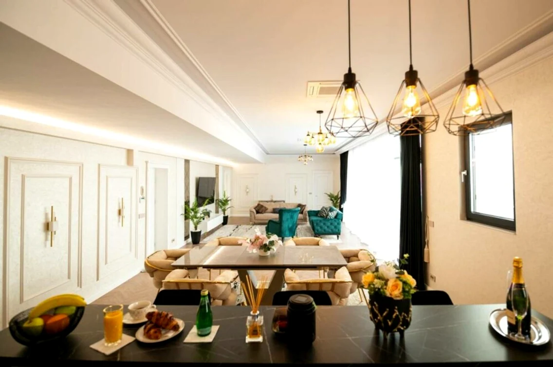 penthouse vaslui 1 FOTO Vremea Noua jpg
