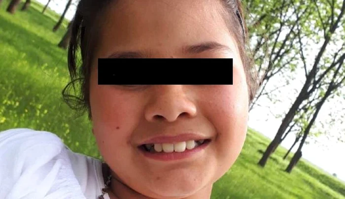 Mihaela Adriana Fieraru a fost ștrangulată cu pantalonașii pe care îi purta, iar trupul a fost atuncat în mărăciniFoto: arhivă personală