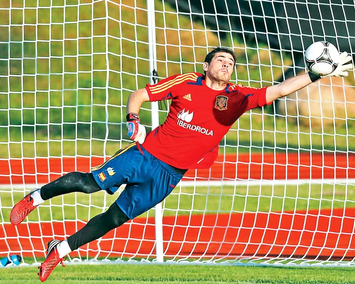 
    Casillas speră să “închidă” poarta azi în faţa Irlandei  