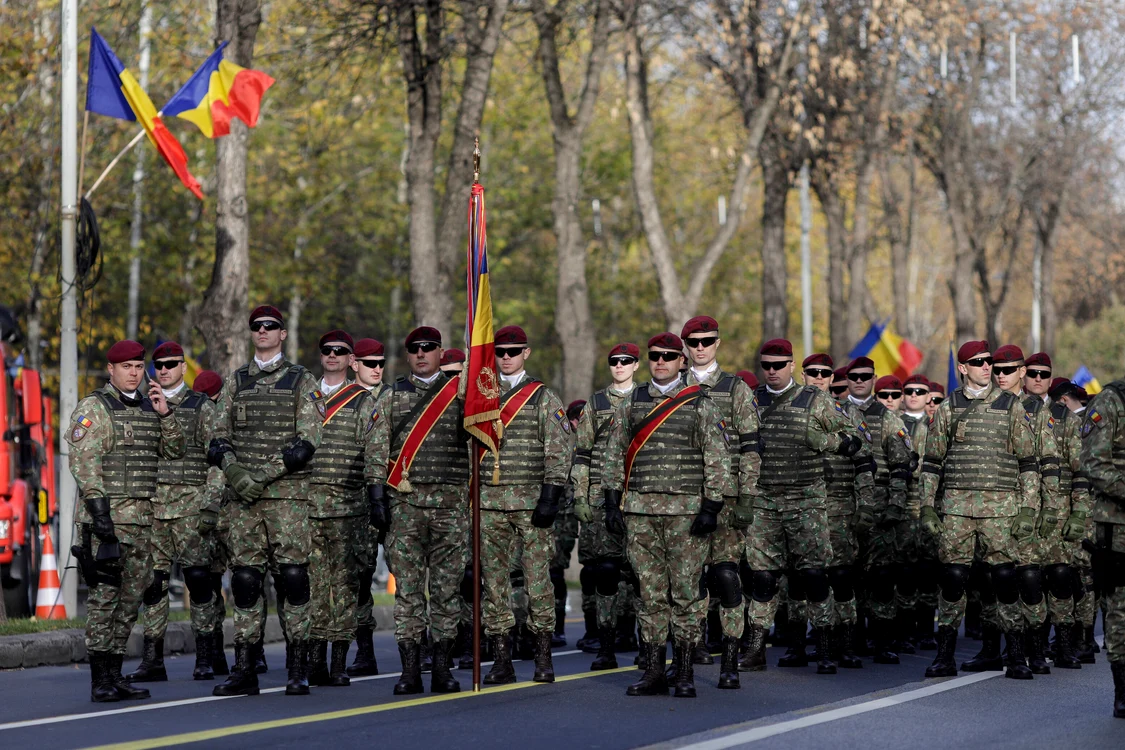 MApN a începăt repetiţiile pentru parada de Ziua Naţională a României. Foto arhivă