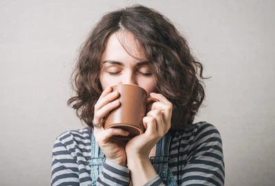 De ce sa te gandesti de doua ori inainte sa bei cafeaua prea repede  Sursa foto shutterstock 286224680 jpg