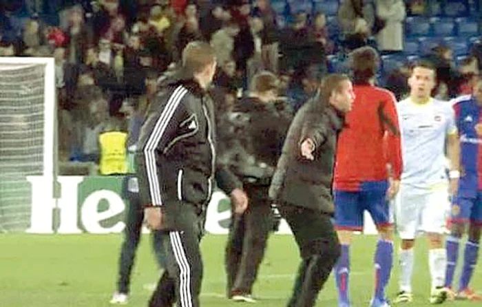 Ciprian Tătăruşanu  nu s-a putut opune  golului elveţienilor,  venit în minutele  de prelungire