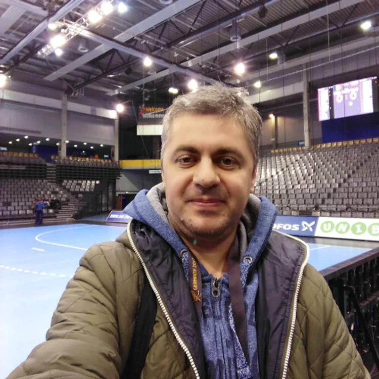 Marius Huțu, printre cei mai buni jurnaliști români specializați pe handbal 