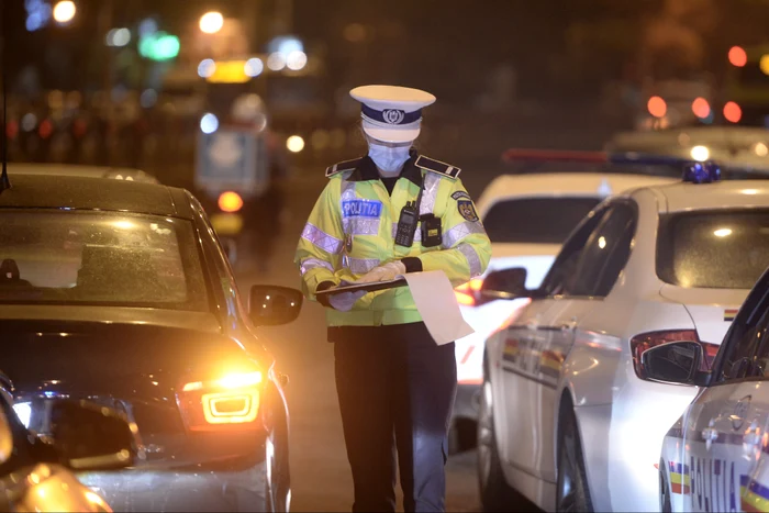 În hotelurile, pensiunile și restaurantele de la munte, numărul turiștilor este limitatFoto: Mediafax