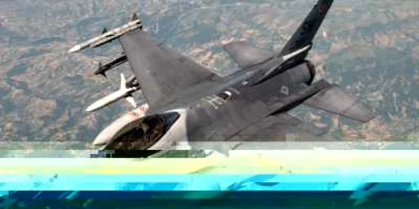 Aeronava model F16