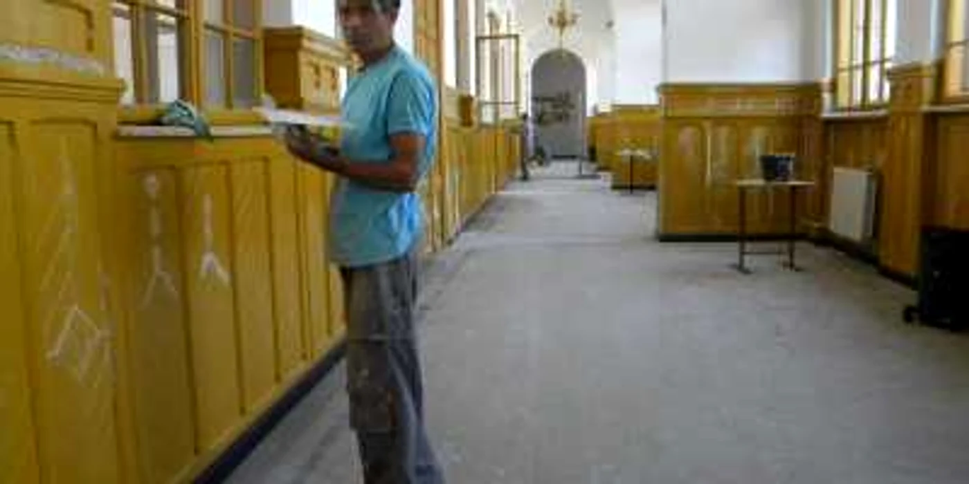 În multe dintre şcoli, reparaţiile nu au fost încă finalizate