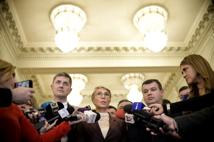 Parlament - demitere Liviu Dragnea - declaraţii opoziţie - Dan Barna - Raluca Turcan - Eugen Tomac / FOTO Mediafax Foto / Andreea Alexandru / 5 dec 2018