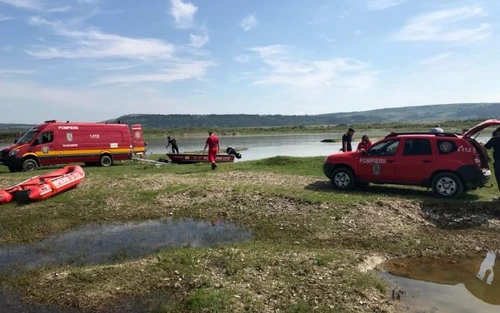 Alte părţi din cadavru au fost descoperite în Siret de pompieri. Foto: adevarul.ro