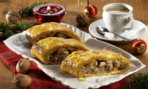 Carrot Roll with Apples jpeg
