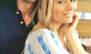 Laura şi Cosmin se iubesc de 3 ani jpeg