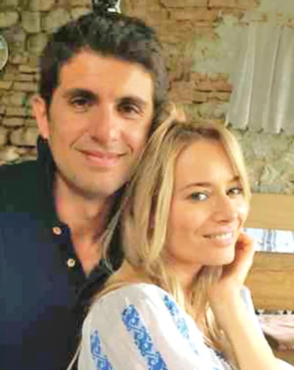 Laura şi Cosmin se iubesc de 3 ani