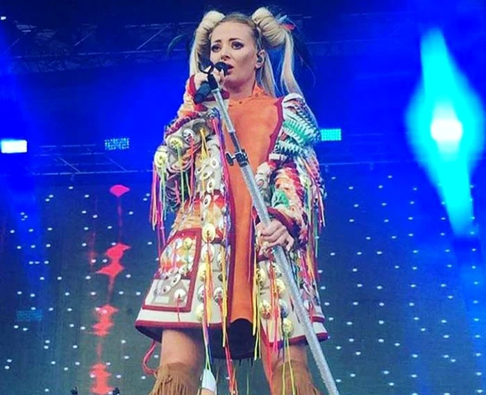 Delia a cântat în deschiderea concertului Rihannei foto: arhiva personală