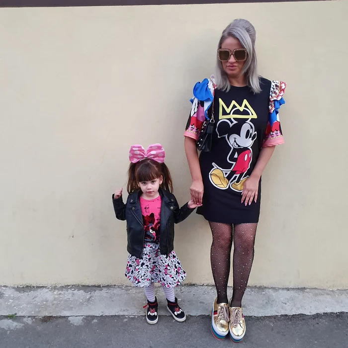 Sânziana Buruiană și fiica ei, îmbrăcate foarte cool