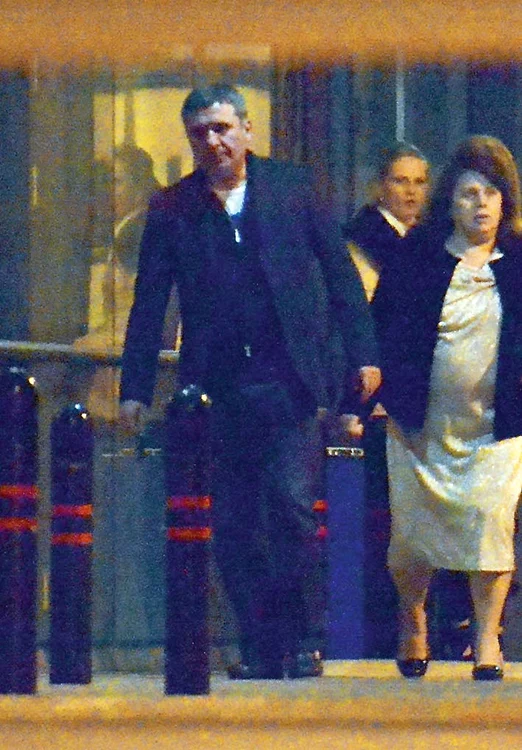 Hagi a ajuns printre primii la petrecere, însoţit de fiul său, Ianis