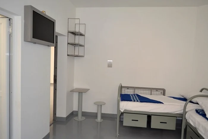 Condițiile din închisoare sunt unele extrem de bune