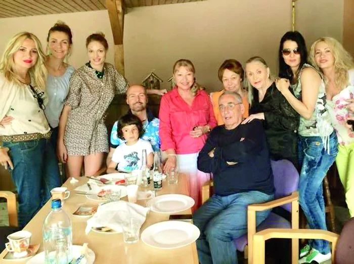 
    Valentina Pelinel (Fotografii: Blitz/ Facebook)  