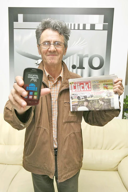 
    Gheorghe Marica a câştigat un super telefon mobil la Click!MANIAFoto: Click!  